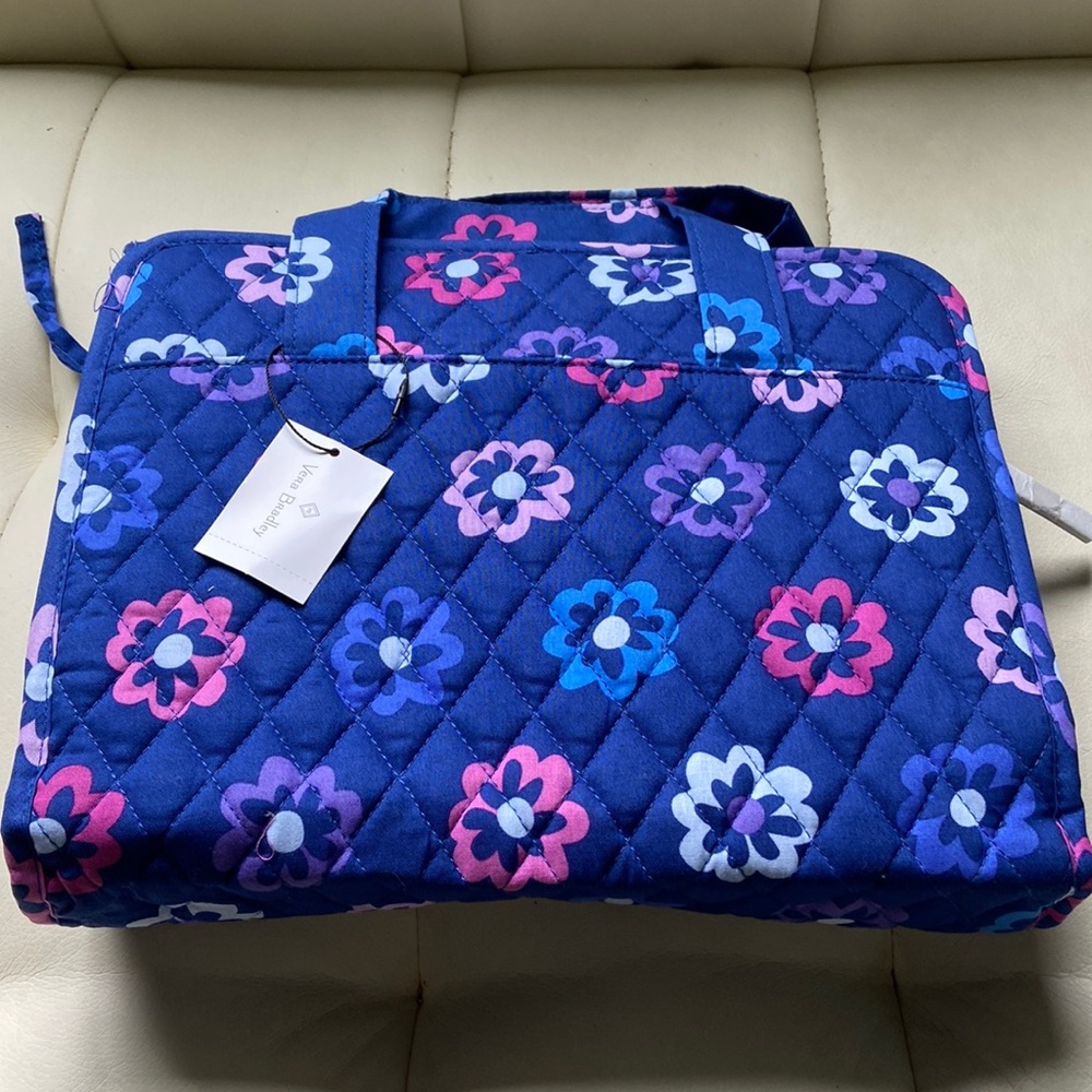 Vera Bradley Hanging Travel Organizer